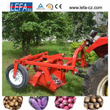 Hot Selling Mini Tractor Potato Harvester with Ce
